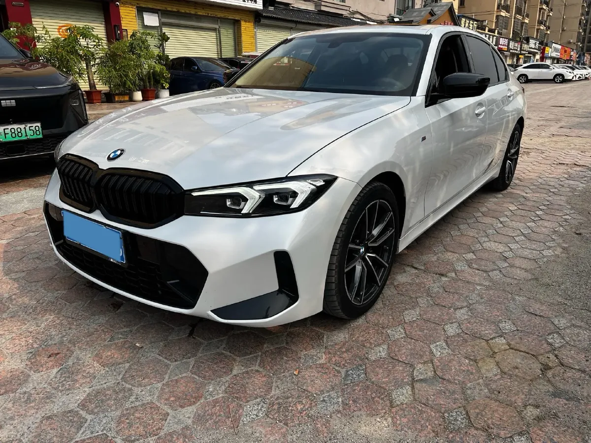 2024 BMW 3 Series 2.0T 156HP L4 8AT,autocango,china used car exporter,china ev exporter,chinese used car exporter,chinese used ev exporter