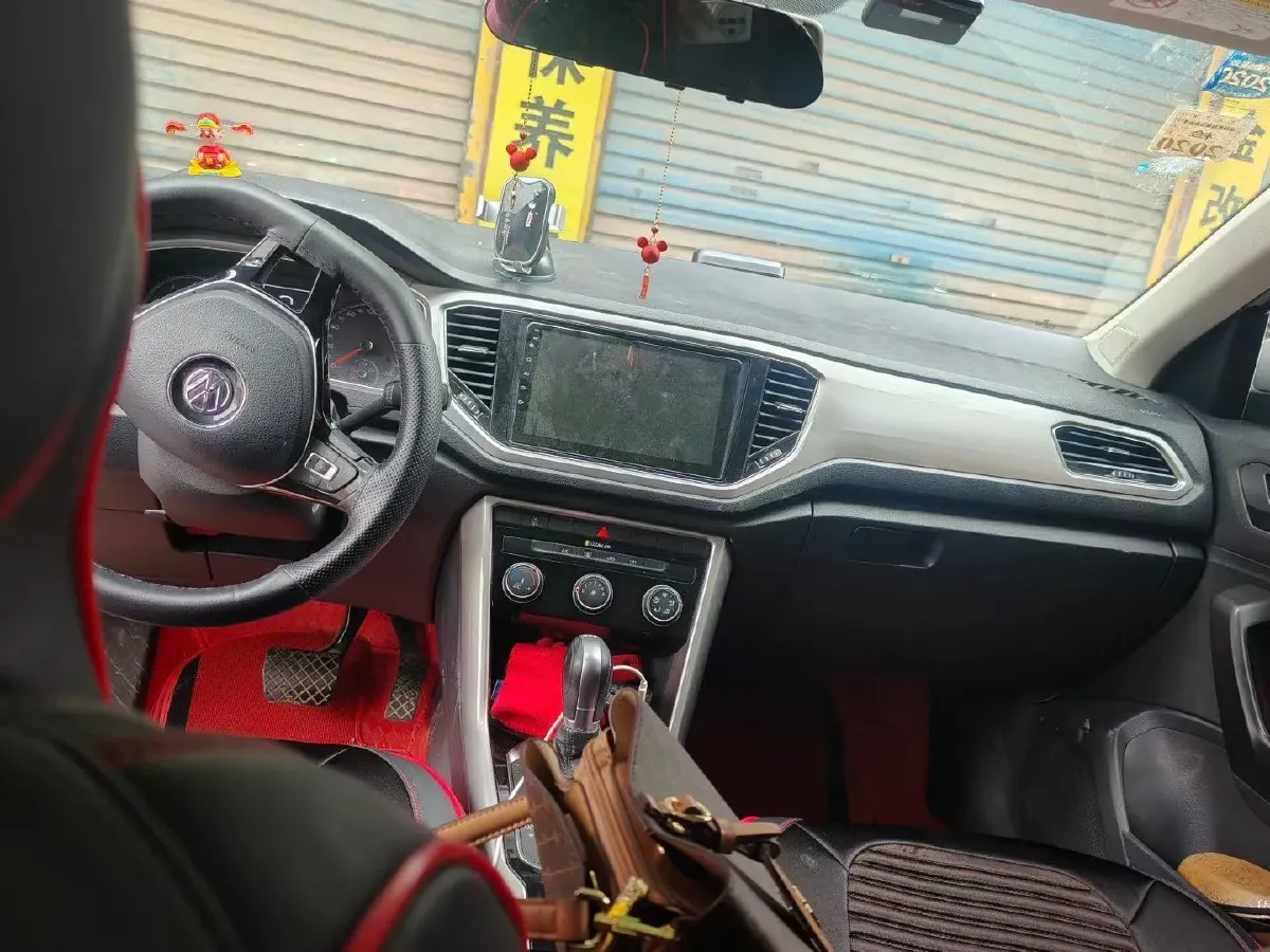 2020 Volkswagen T-Roc 1.4T 150HP L4 7DCT,autocango,china used car exporter,china ev exporter,chinese used car exporter,chinese used ev exporter