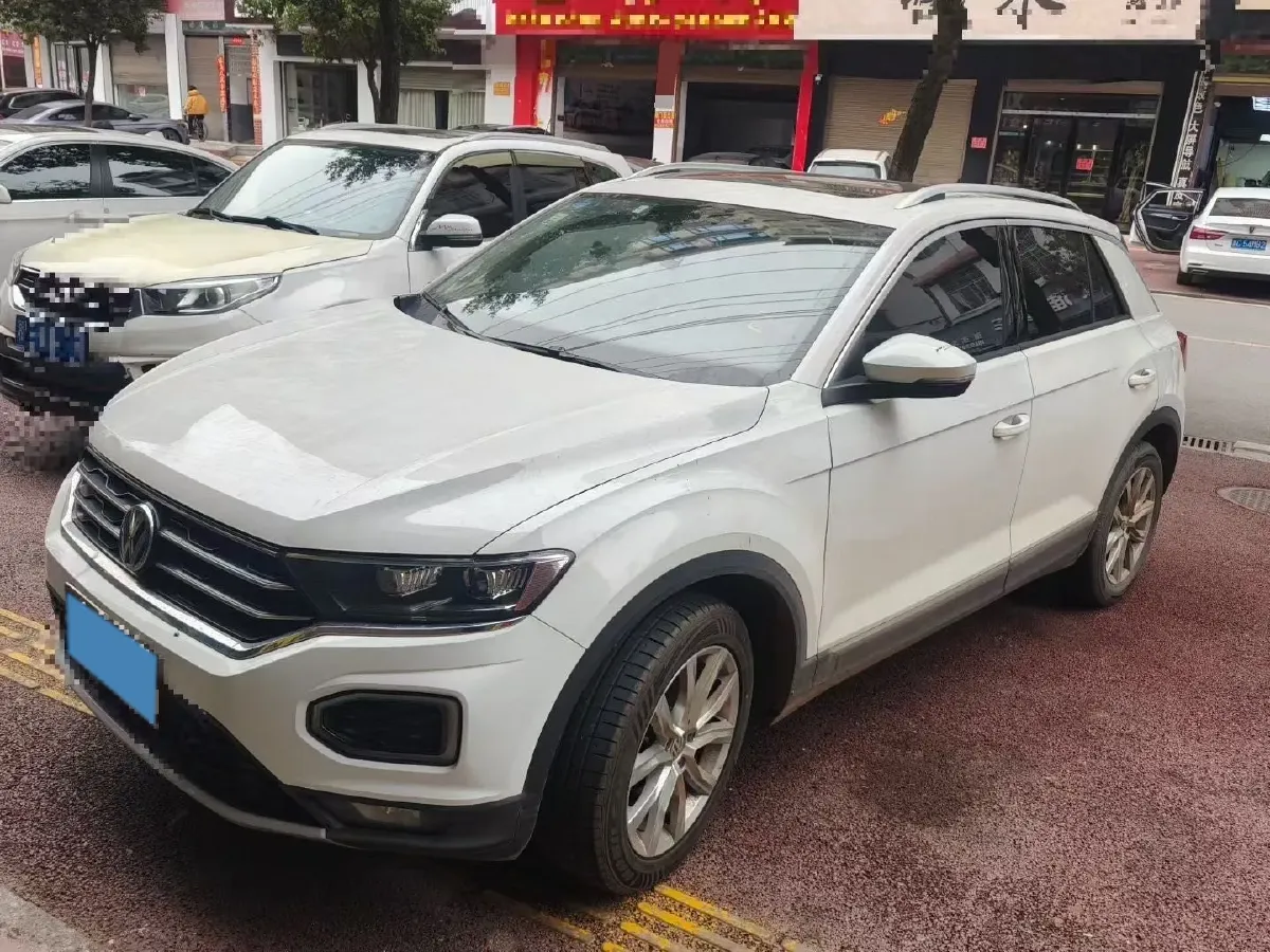 2020 Volkswagen T-Roc 1.4T 150HP L4 7DCT,autocango,china used car exporter,china ev exporter,chinese used car exporter,chinese used ev exporter