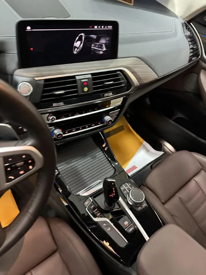 2021 BMW X3 2.0T 224HP L4 8AT,autocango,china used car exporter,china ev exporter,chinese used car exporter,chinese used ev exporter