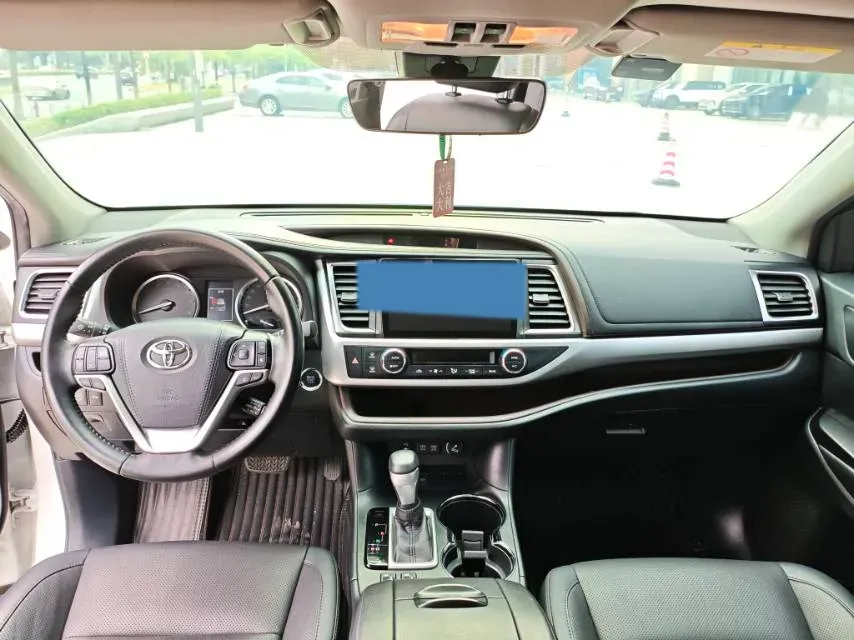 2018 Toyota Highlander 2.0T 220HP L4 6AT,autocango,china used car exporter,china ev exporter,chinese used car exporter,chinese used ev exporter