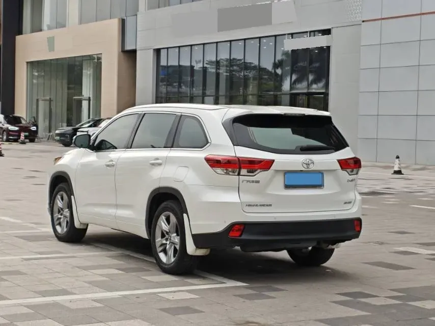 2018 Toyota Highlander 2.0T 220HP L4 6AT,autocango,china used car exporter,china ev exporter,chinese used car exporter,chinese used ev exporter