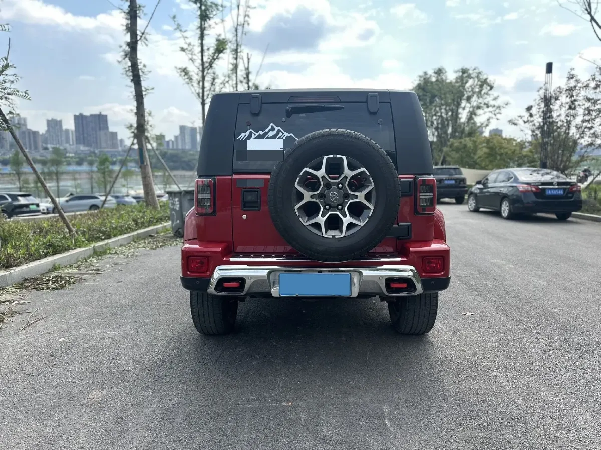 2018 Beijing BJ40 2.3T 250HP L4 6AT,autocango,china used car exporter,china ev exporter,chinese used car exporter,chinese used ev exporter