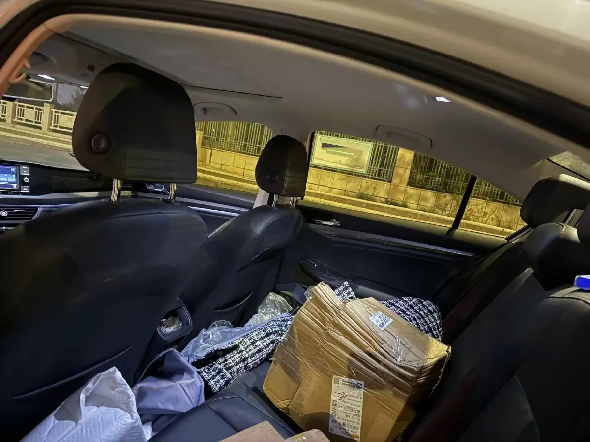 2019 MAXUS T60 2.0T 218HP L4 6AT,autocango,china used car exporter,china ev exporter,chinese used car exporter,chinese used ev exporter