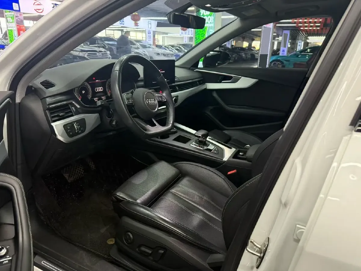 2023 Audi A4L 2.0T 190HP L4 7DCT,autocango,china used car exporter,china ev exporter,chinese used car exporter,chinese used ev exporter