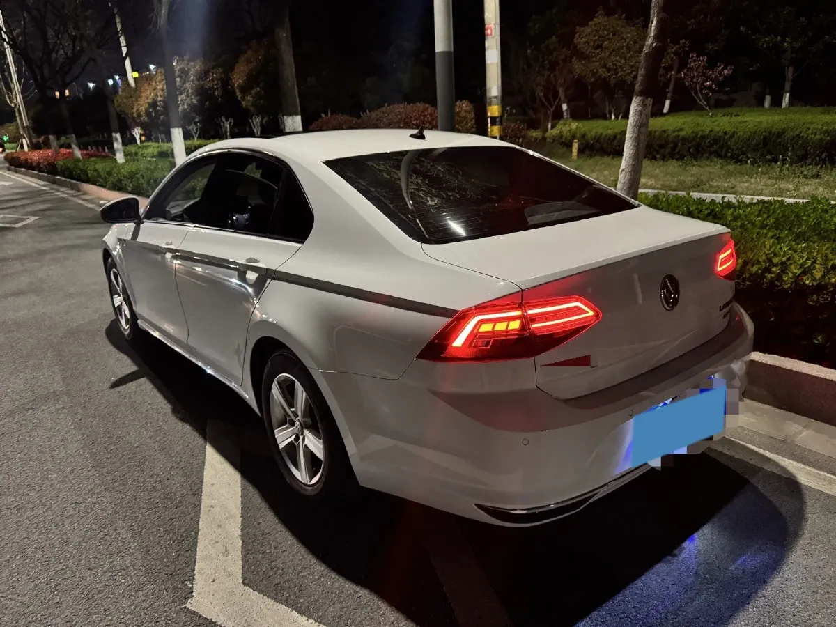 2019 Volkswagen T-Cross 1.4T 150HP L4 7DCT,autocango,china used car exporter,china ev exporter,chinese used car exporter,chinese used ev exporter