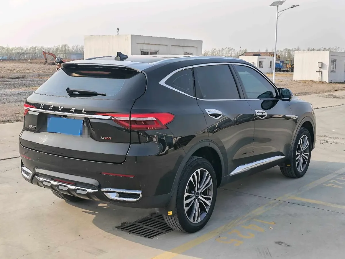 2021 Haval F7 2.0T 224HP L4 7DCT,autocango,china used car exporter,china ev exporter,chinese used car exporter,chinese used ev exporter