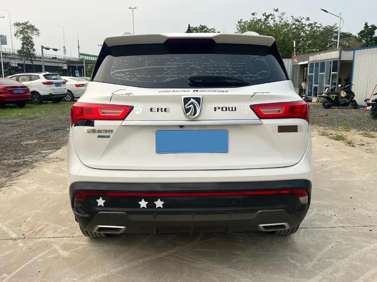 2019 BaoJun 530 1.5T 151HP L4 CVT,autocango,china used car exporter,china ev exporter,chinese used car exporter,chinese used ev exporter