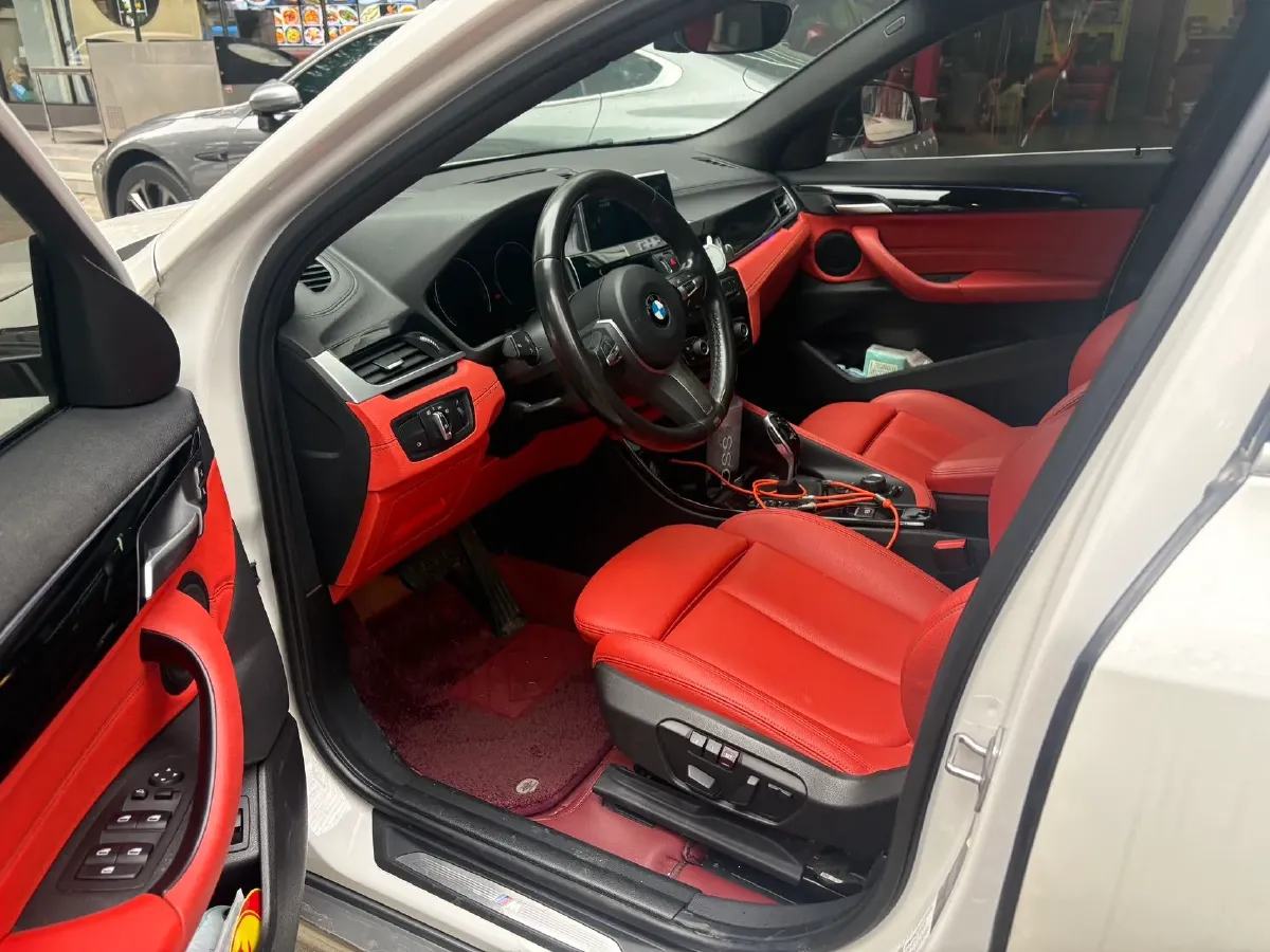 2020 BMW X2 2.0T 192HP L4 7DCT,autocango,china used car exporter,china ev exporter,chinese used car exporter,chinese used ev exporter