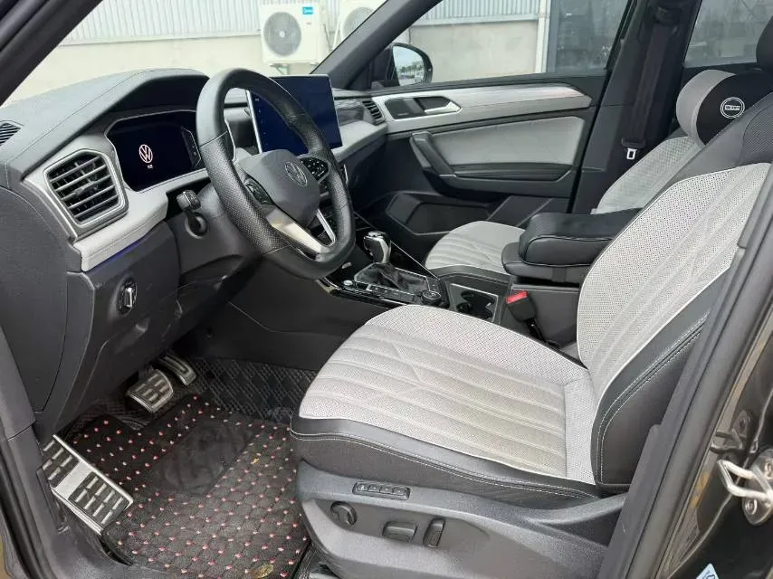 2023 Volkswagen Tayron 2.0T 220HP L4 7DCT,autocango,china used car exporter,china ev exporter,chinese used car exporter,chinese used ev exporter