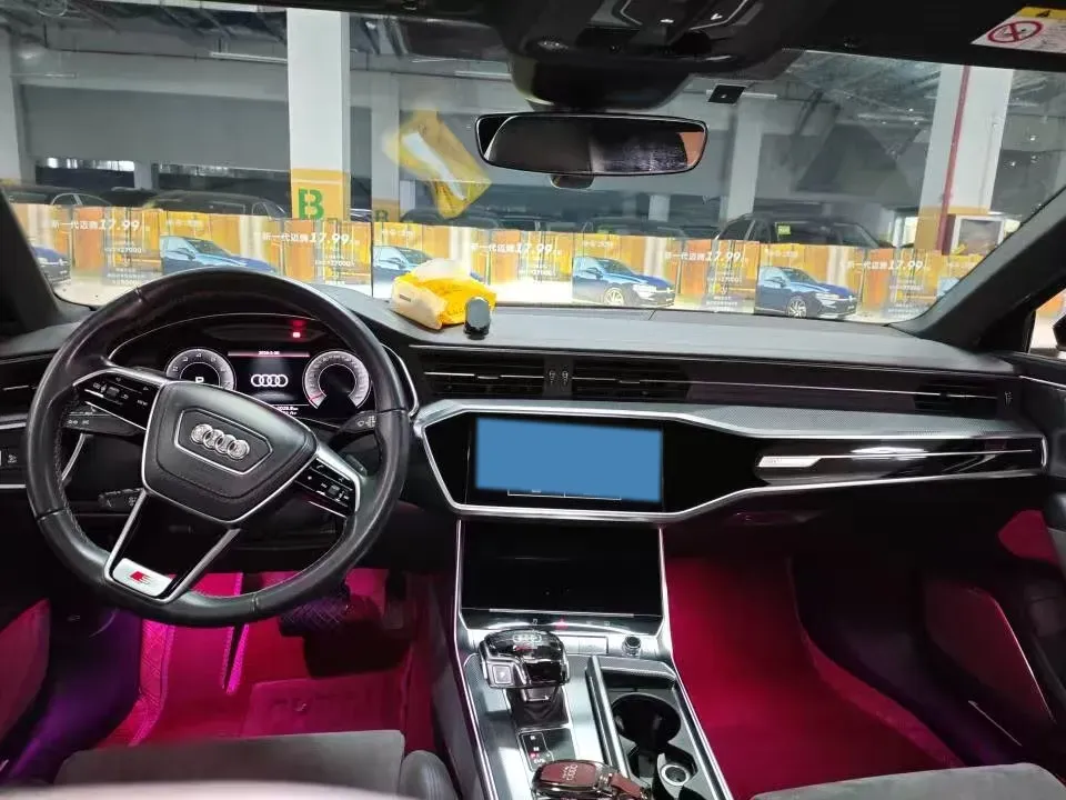 2023 Audi A6L 2.0T 245HP L4 7DCT,autocango,china used car exporter,china ev exporter,chinese used car exporter,chinese used ev exporter