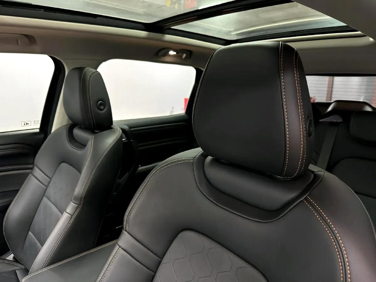 2020 Mazda 3 Axela 1.5L 117HP L4 6AT,autocango,china used car exporter,china ev exporter,chinese used car exporter,chinese used ev exporter