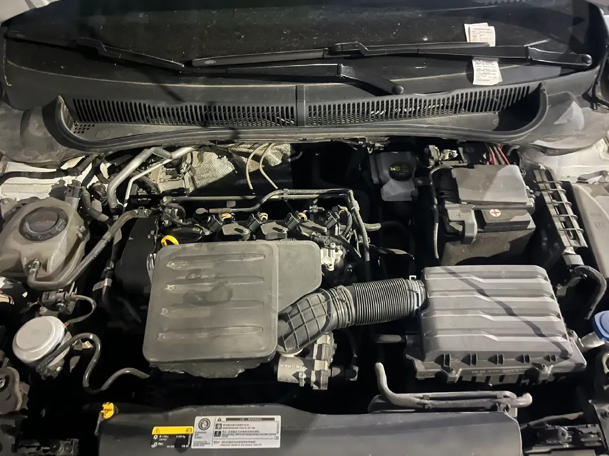 2023 Volkswagen Polo 1.5L 113HP L4 6AT,autocango,china used car exporter,china ev exporter,chinese used car exporter,chinese used ev exporter