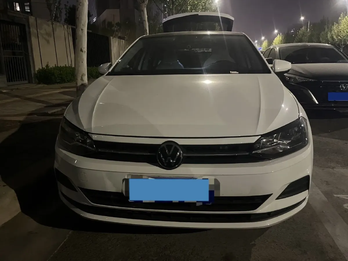 2023 Volkswagen Polo 1.5L 113HP L4 6AT,autocango,china used car exporter,china ev exporter,chinese used car exporter,chinese used ev exporter