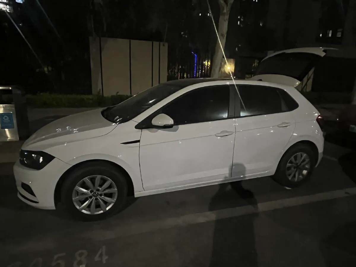 2023 Volkswagen Polo 1.5L 113HP L4 6AT,autocango,china used car exporter,china ev exporter,chinese used car exporter,chinese used ev exporter