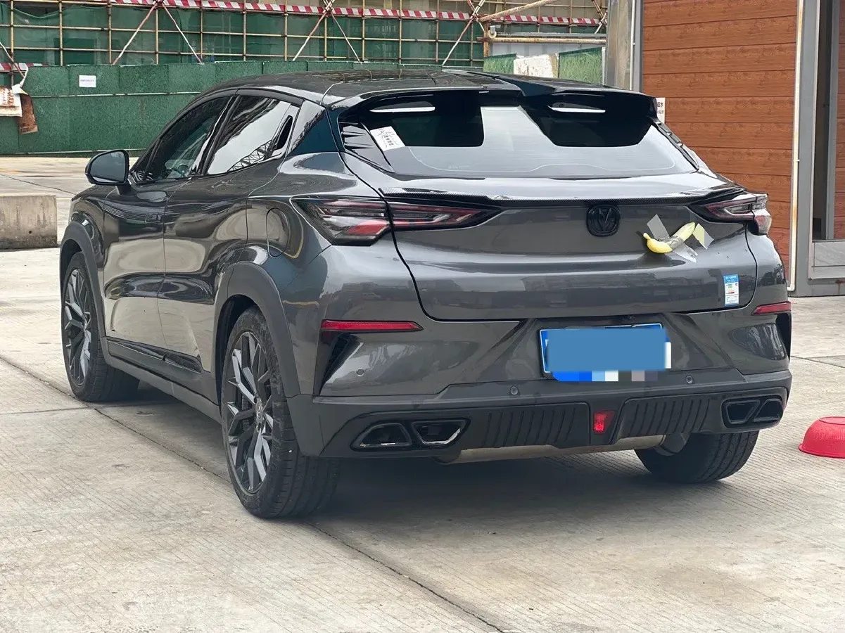 2022 ChangAn UNI-T 2.0T 233HP L4 8AT,autocango,china used car exporter,china ev exporter,chinese used car exporter,chinese used ev exporter