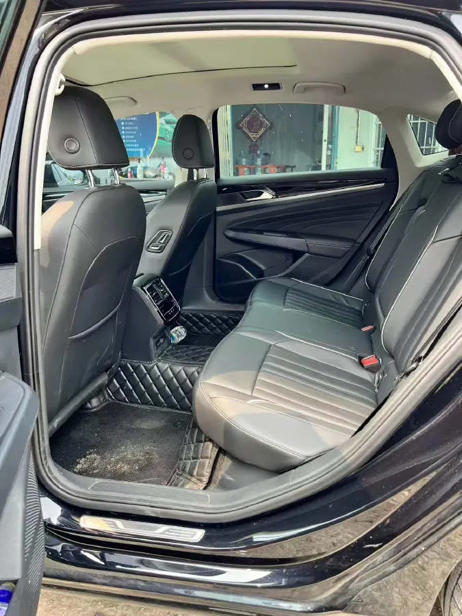 2023 Volkswagen Passat 2.0T 186HP L4 7DCT,autocango,china used car exporter,china ev exporter,chinese used car exporter,chinese used ev exporter