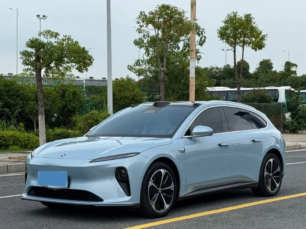 2023 NIO ET5T BEV 75KWH,autocango,china used car exporter,china ev exporter,chinese used car exporter,chinese used ev exporter
