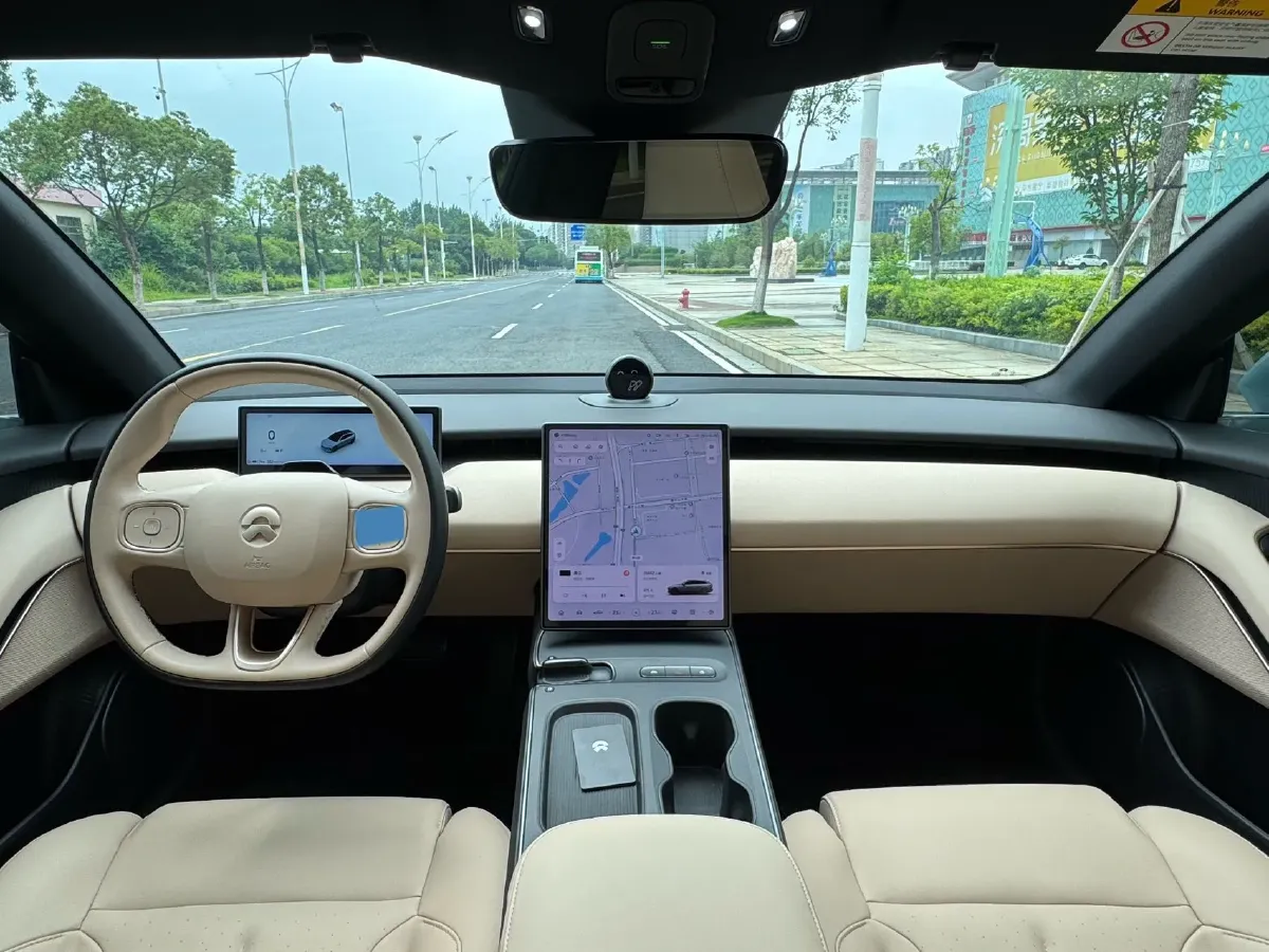 2023 NIO ET5T BEV 75KWH,autocango,china used car exporter,china ev exporter,chinese used car exporter,chinese used ev exporter