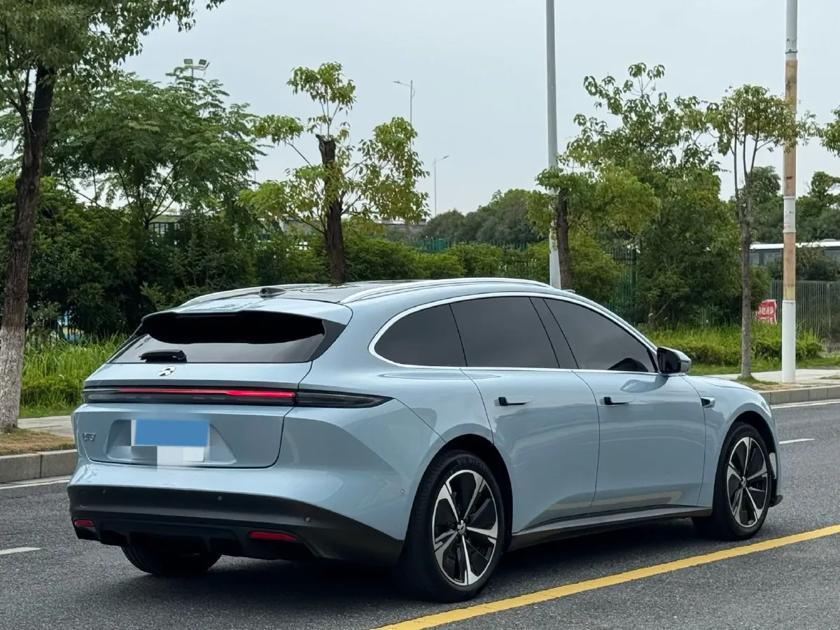 2023 NIO ET5T BEV 75KWH,autocango,china used car exporter,china ev exporter,chinese used car exporter,chinese used ev exporter