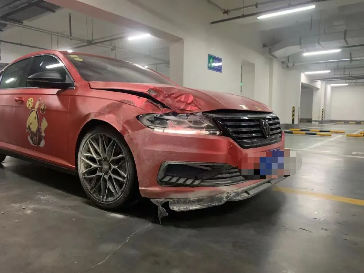2018 Landwind XiaoYao 1.5T 163HP L4 CVT,autocango,china used car exporter,china ev exporter,chinese used car exporter,chinese used ev exporter