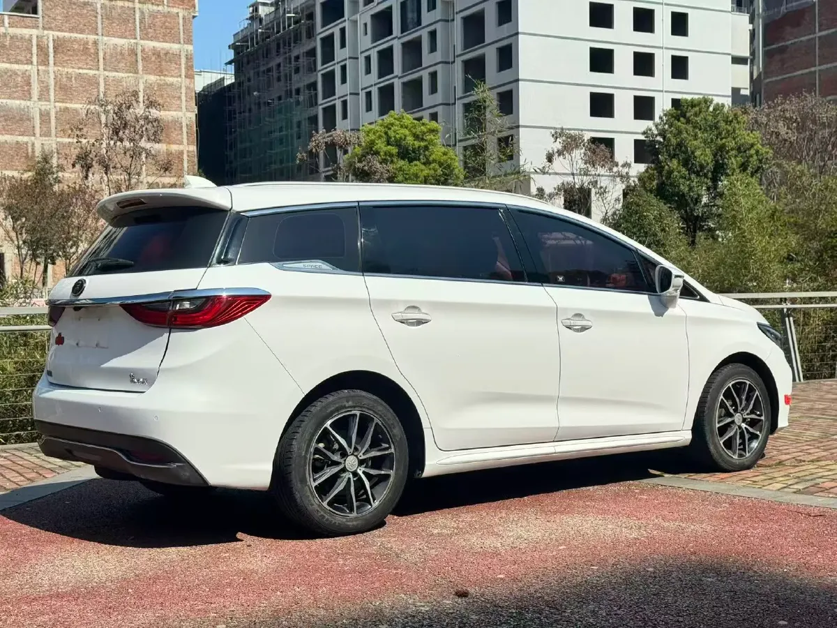 2018 BYD Song MAX 1.5T 154HP L4 6DCT,autocango,china used car exporter,china ev exporter,chinese used car exporter,chinese used ev exporter
