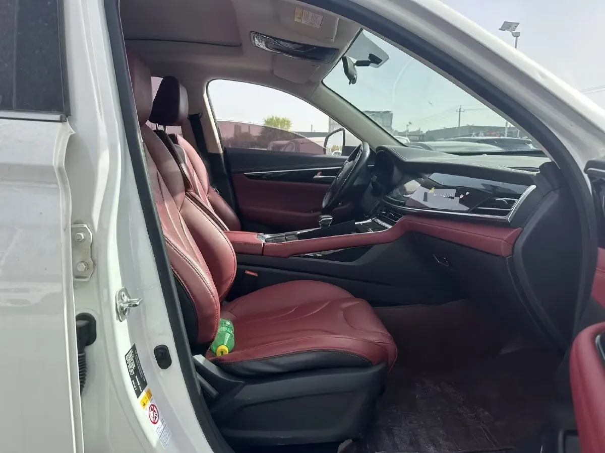 2019 ChangAn CS85 Coupe 2.0T 233HP L4 8AT,autocango,china used car exporter,china ev exporter,chinese used car exporter,chinese used ev exporter