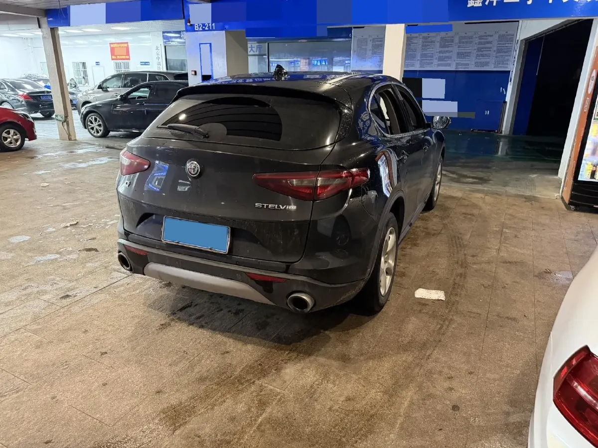 2017 Jaguar XE 2.0T 240HP L4 8AT,autocango,china used car exporter,china ev exporter,chinese used car exporter,chinese used ev exporter