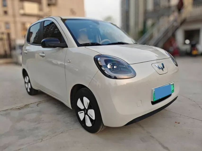 2025 WuLing HongGuang MINI EV BEV 16.2KWH,autocango,china used car exporter,china ev exporter,chinese used car exporter,chinese used ev exporter
