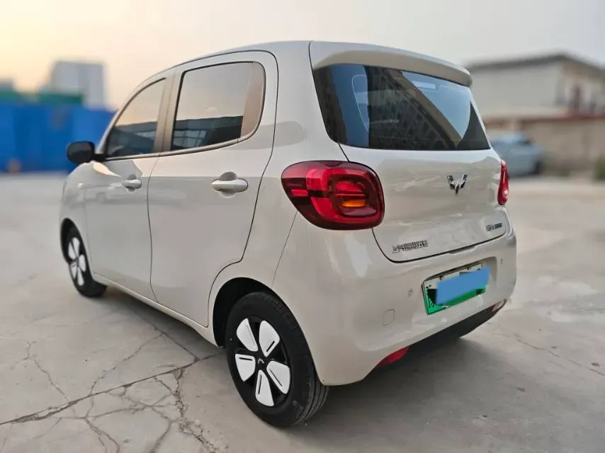 2025 WuLing HongGuang MINI EV BEV 16.2KWH,autocango,china used car exporter,china ev exporter,chinese used car exporter,chinese used ev exporter