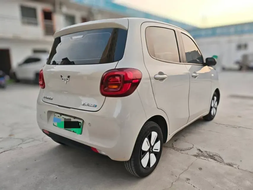 2025 WuLing HongGuang MINI EV BEV 16.2KWH,autocango,china used car exporter,china ev exporter,chinese used car exporter,chinese used ev exporter