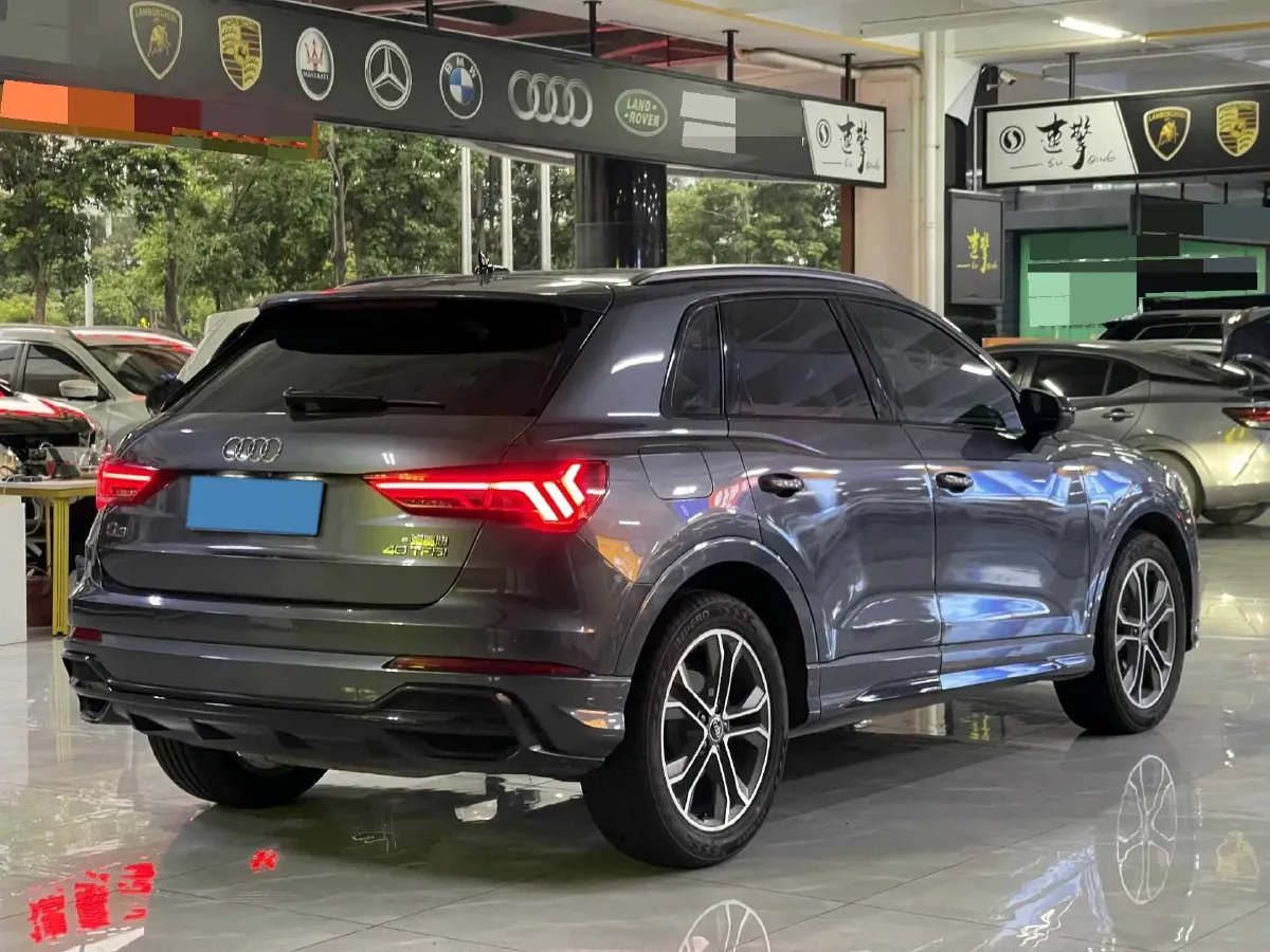 2022 Audi Q3 2.0T 186HP L4 7DCT,autocango,china used car exporter,china ev exporter,chinese used car exporter,chinese used ev exporter