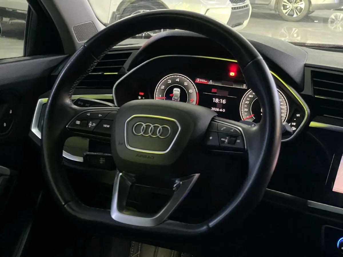 2022 Audi Q3 2.0T 186HP L4 7DCT,autocango,china used car exporter,china ev exporter,chinese used car exporter,chinese used ev exporter