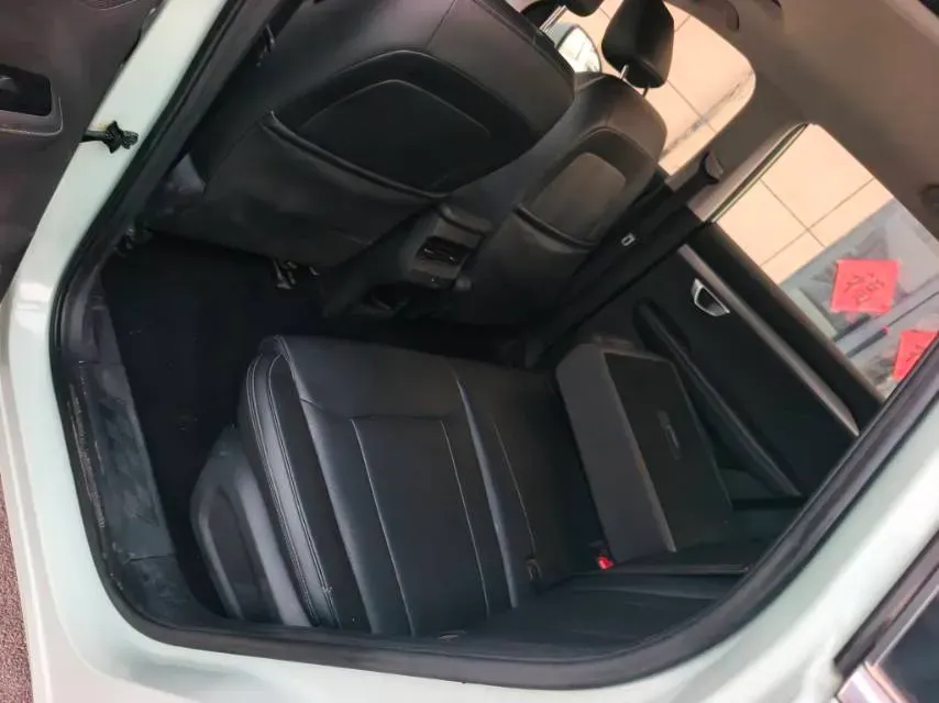 2021 WuLing XingChen 1.5T 147HP L4 CVT,autocango,china used car exporter,china ev exporter,chinese used car exporter,chinese used ev exporter