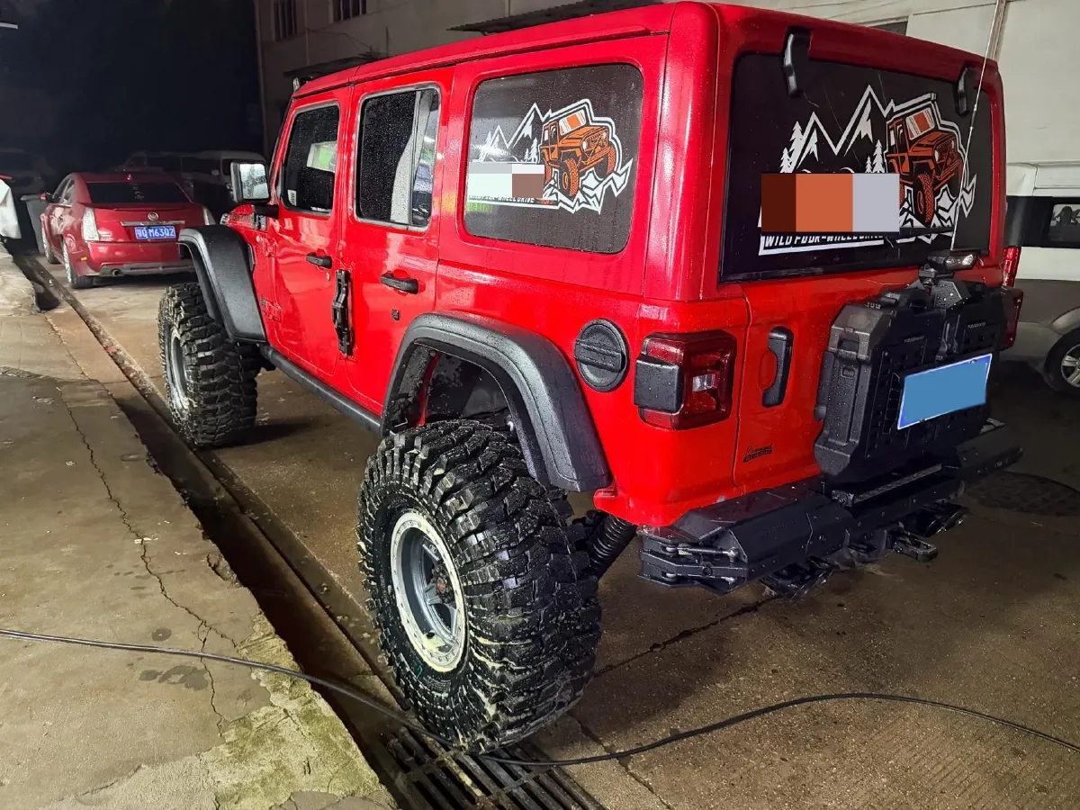 2021 Jeep Wrangler 2.0T 266HP L4 8AT,autocango,china used car exporter,china ev exporter,chinese used car exporter,chinese used ev exporter