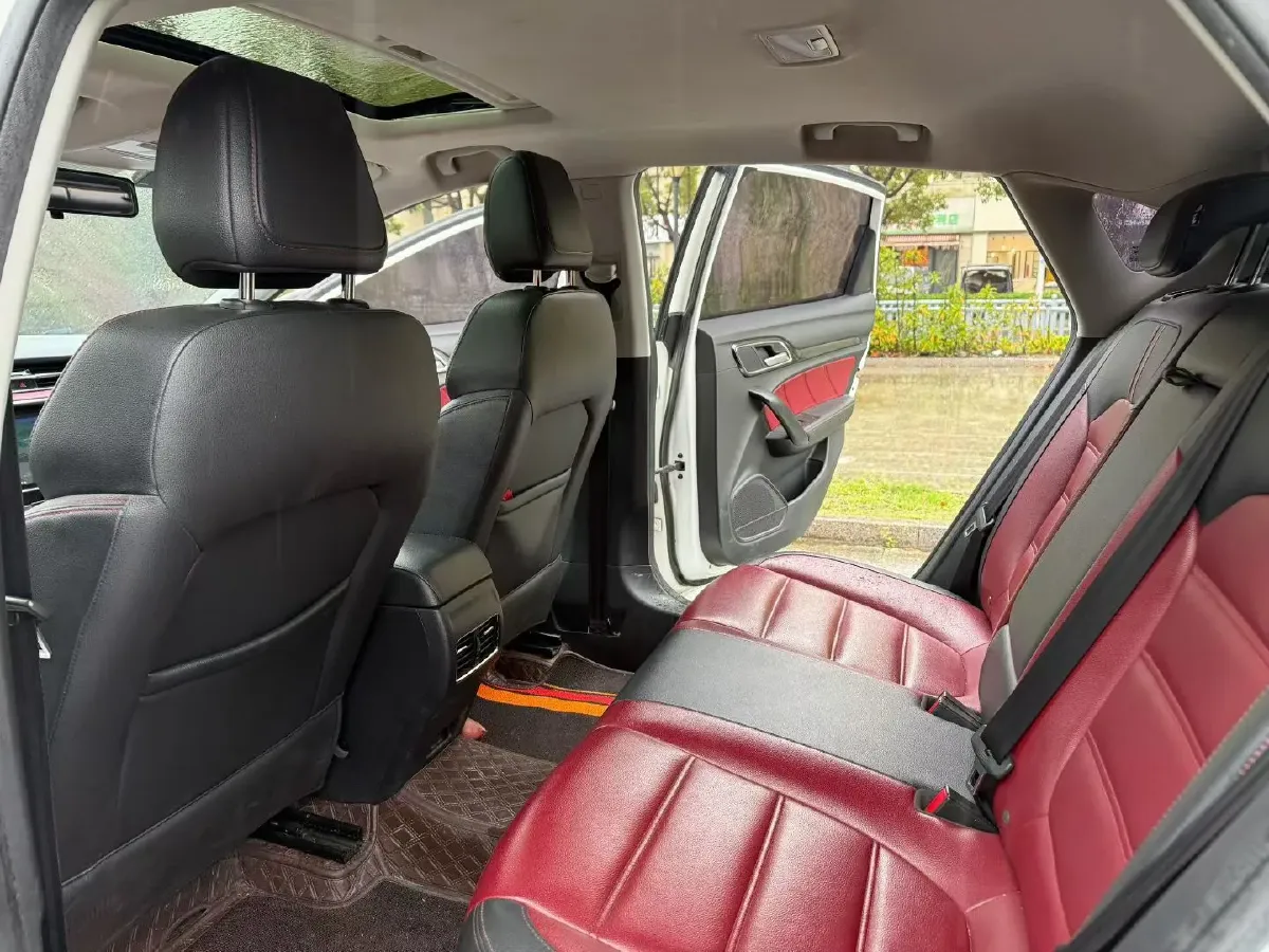 2019 MG MG6 1.5T 169HP L4 7DCT,autocango,china used car exporter,china ev exporter,chinese used car exporter,chinese used ev exporter