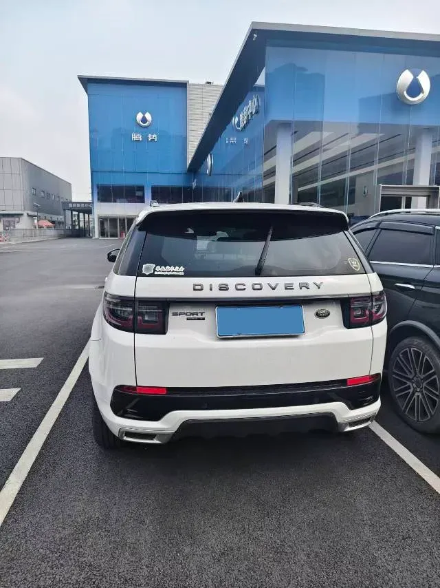 2020 Land Rover Discovery Sport 2.0T 249HP L4 9AT,autocango,china used car exporter,china ev exporter,chinese used car exporter,chinese used ev exporter