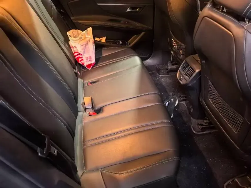 2021 Peugeot 4008 1.6T 170HP L4 8AT,autocango,china used car exporter,china ev exporter,chinese used car exporter,chinese used ev exporter