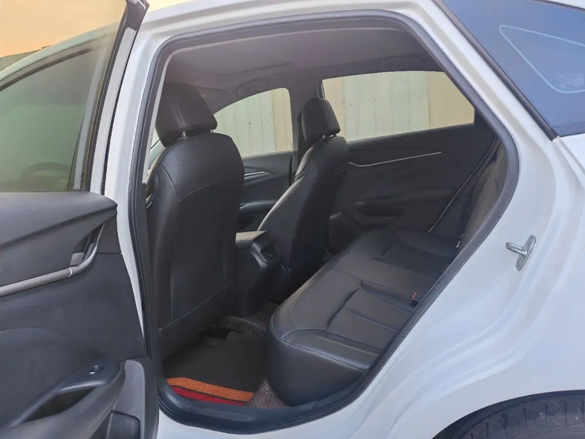 2021 Buick Excelle 1.5L 113HP L4 6AT,autocango,china used car exporter,china ev exporter,chinese used car exporter,chinese used ev exporter