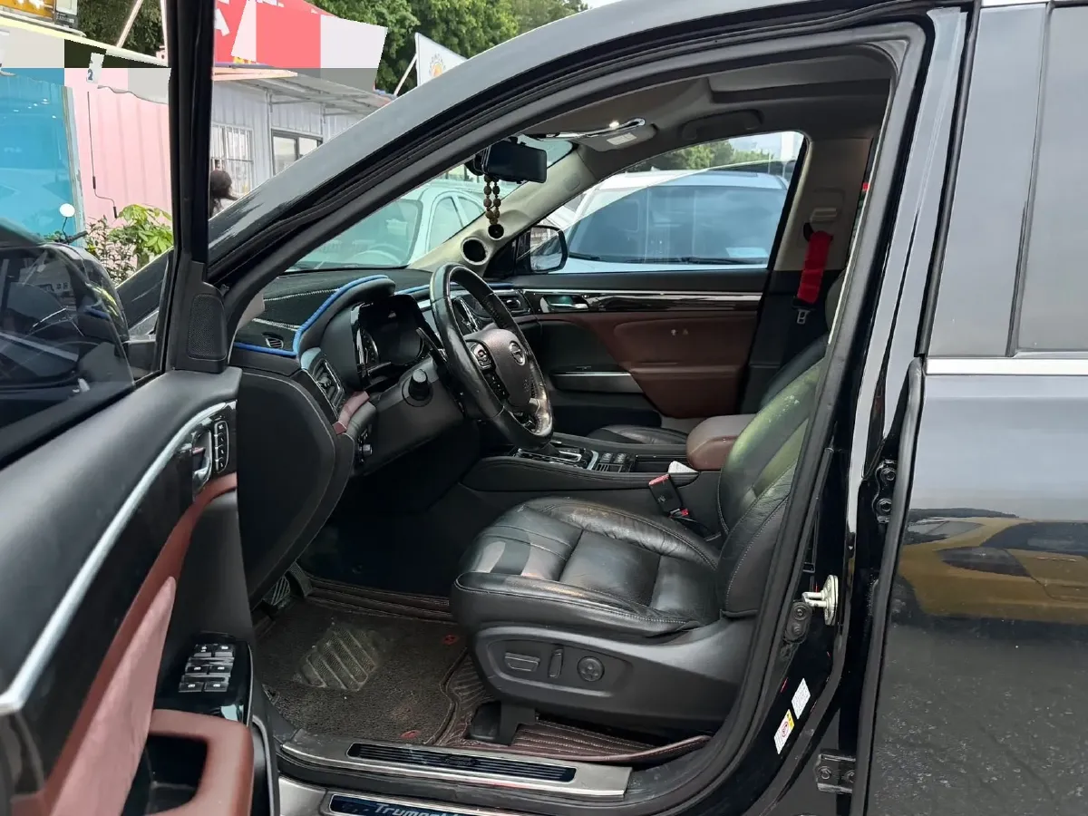 2017 GAC Trumpchi GS8 2.0T 201HP L4 6AT,autocango,china used car exporter,china ev exporter,chinese used car exporter,chinese used ev exporter