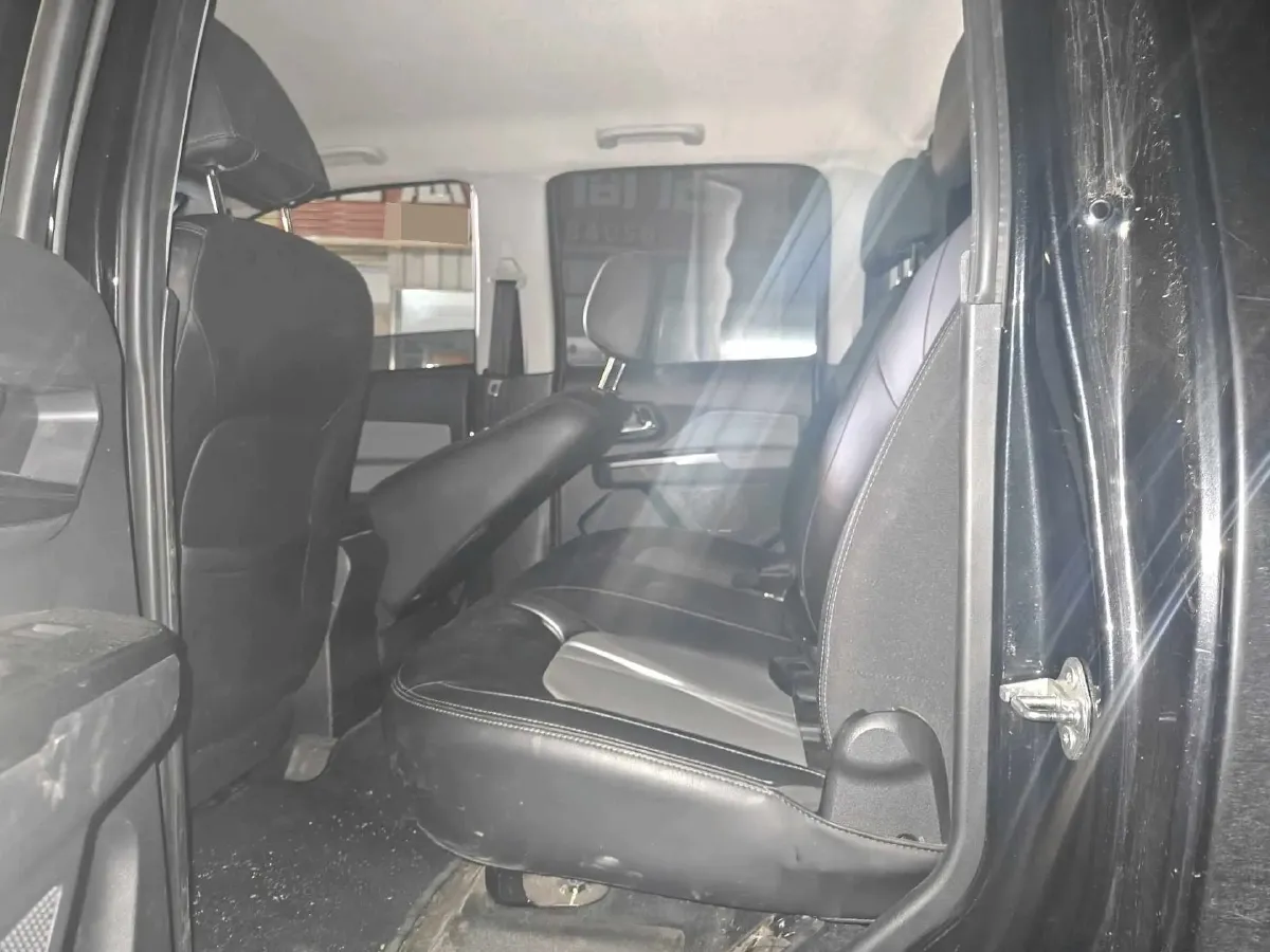 2023 Great Wall Wingle 5 2.0T 139HP L4 6MT,autocango,china used car exporter,china ev exporter,chinese used car exporter,chinese used ev exporter