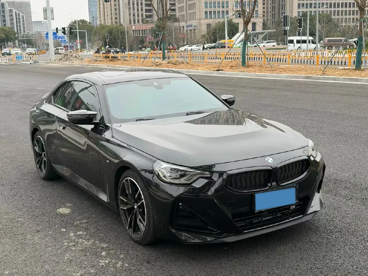 2024 BMW 2.0T 300HP L4 7DCT,autocango,china used car exporter,china ev exporter,chinese used car exporter,chinese used ev exporter