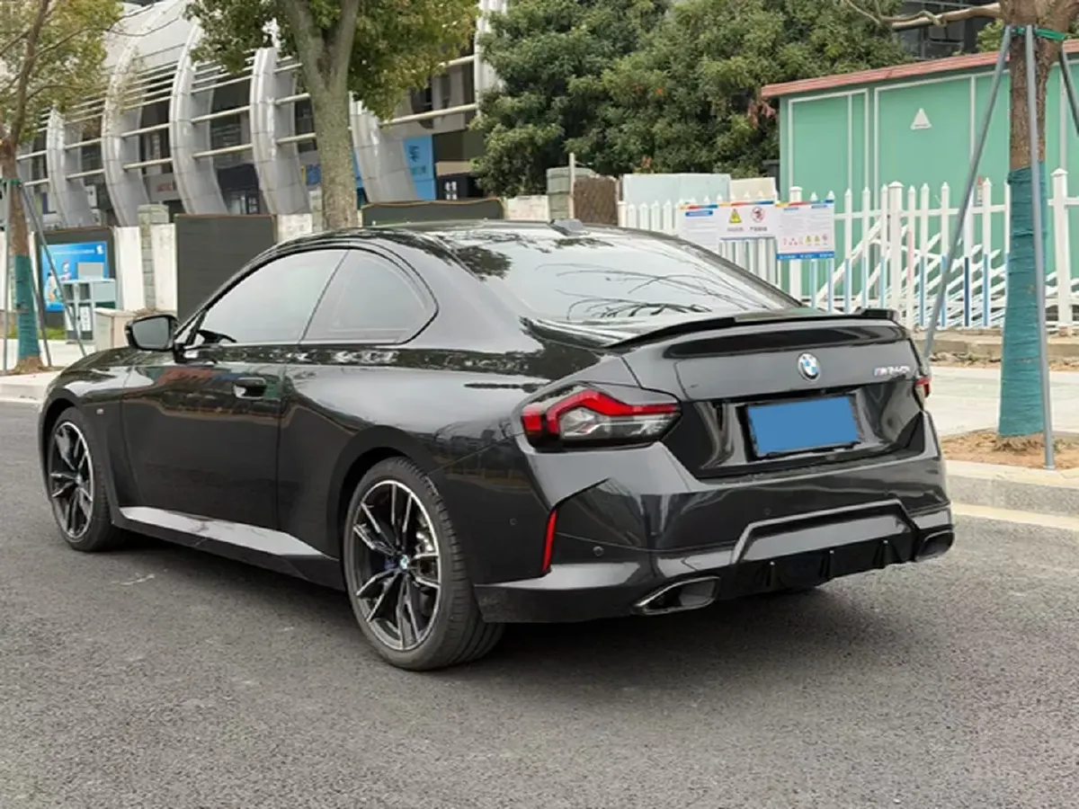 2024 BMW 2.0T 300HP L4 7DCT,autocango,china used car exporter,china ev exporter,chinese used car exporter,chinese used ev exporter