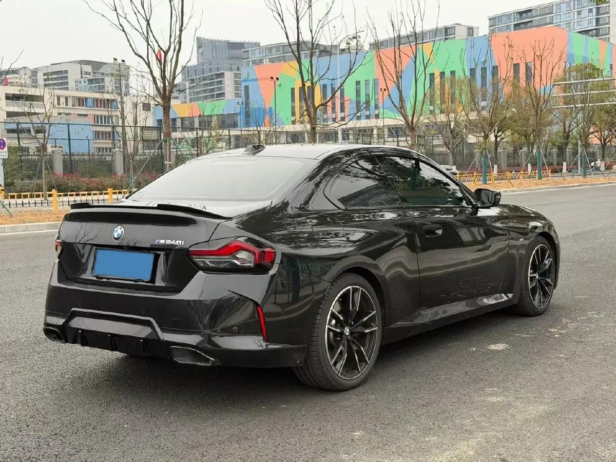 2024 BMW 2.0T 300HP L4 7DCT,autocango,china used car exporter,china ev exporter,chinese used car exporter,chinese used ev exporter