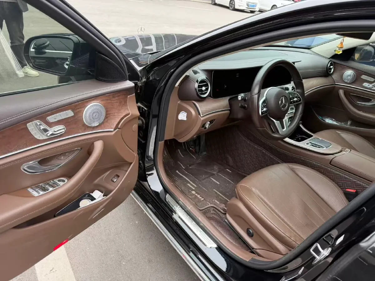 2020 Mercedes-Benz E Class 2.0T 258HP L4 9AT,autocango,china used car exporter,china ev exporter,chinese used car exporter,chinese used ev exporter