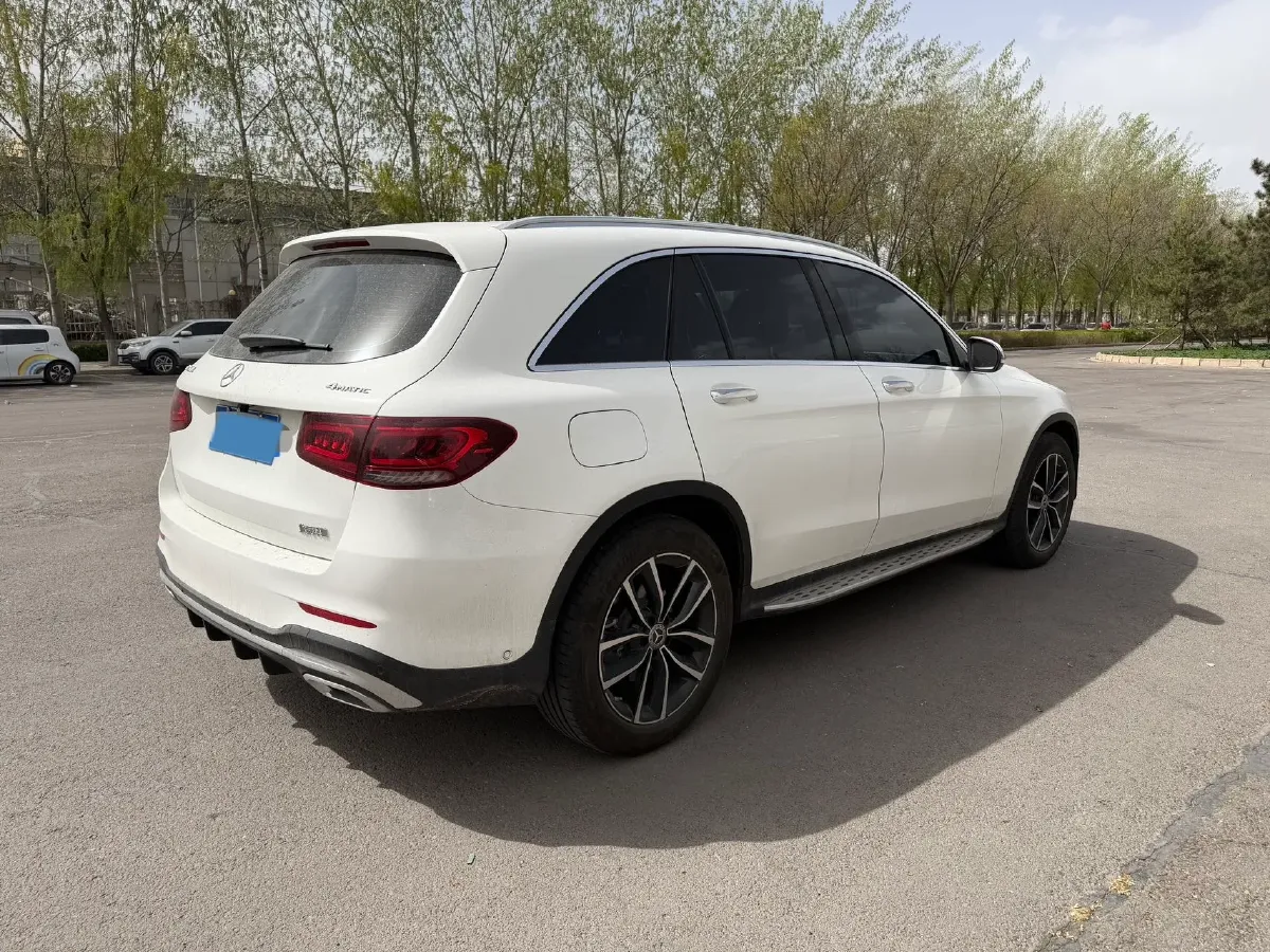 2022 Mercedes-Benz GLC Class 2.0T 197HP L4 9AT,autocango,china used car exporter,china ev exporter,chinese used car exporter,chinese used ev exporter
