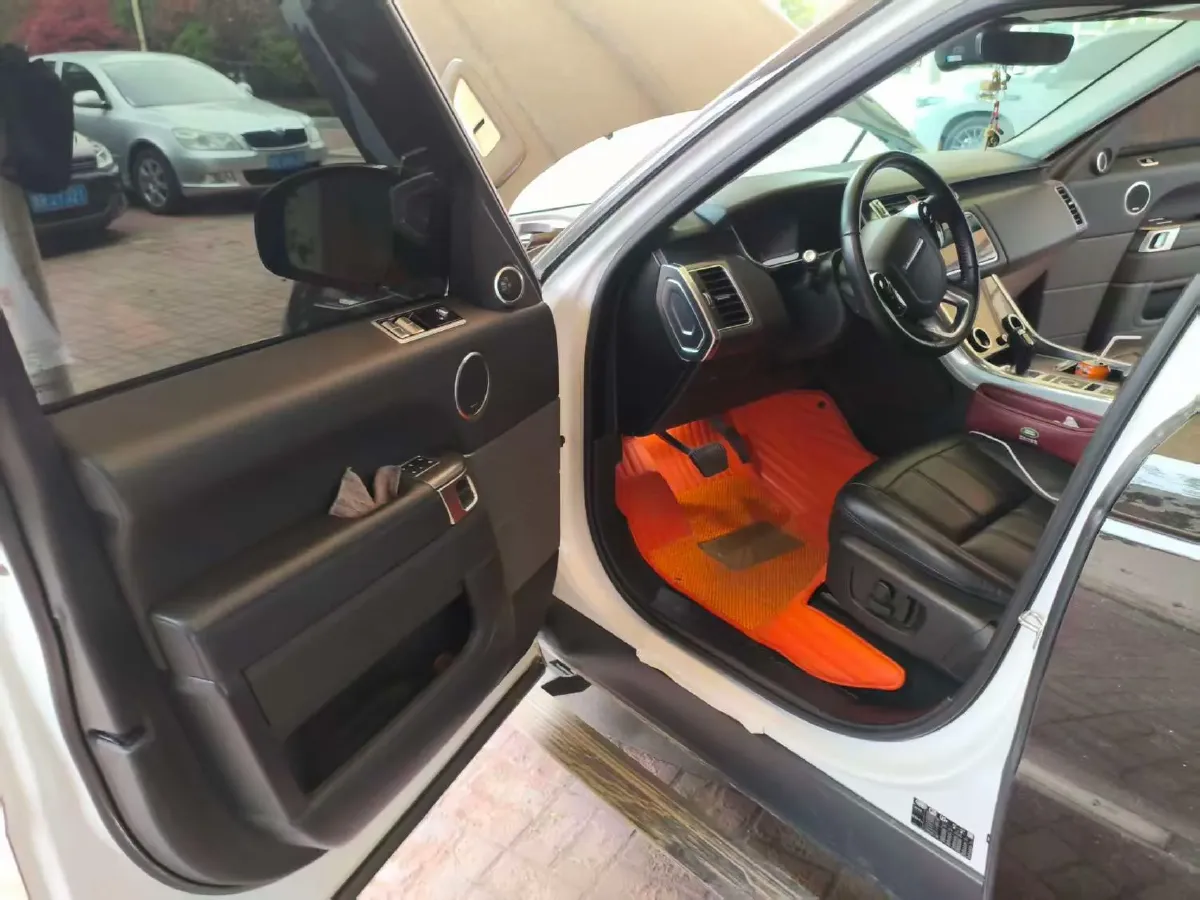 2022 Land Rover Range Rover Sport 3.0T 360HP L6 8AT,autocango,china used car exporter,china ev exporter,chinese used car exporter,chinese used ev exporter