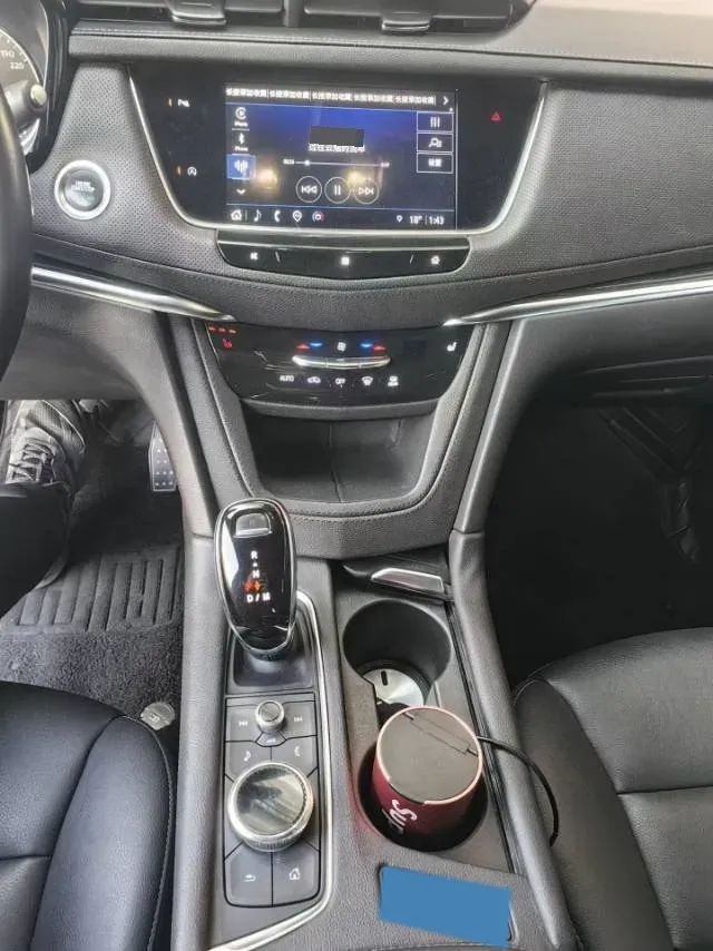 2021 Cadillac XT5 2.0T 237HP L4 9AT,autocango,china used car exporter,china ev exporter,chinese used car exporter,chinese used ev exporter