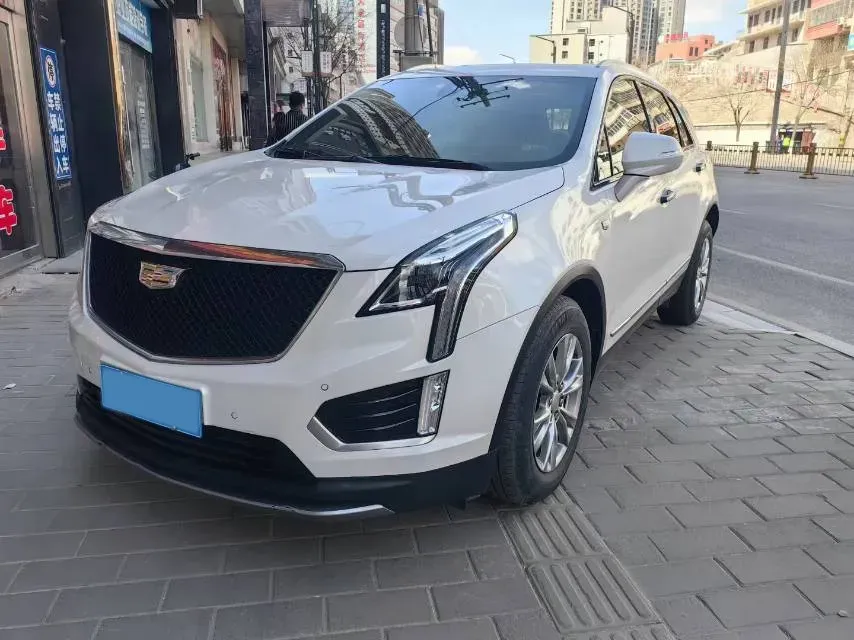 2021 Cadillac XT5 2.0T 237HP L4 9AT,autocango,china used car exporter,china ev exporter,chinese used car exporter,chinese used ev exporter