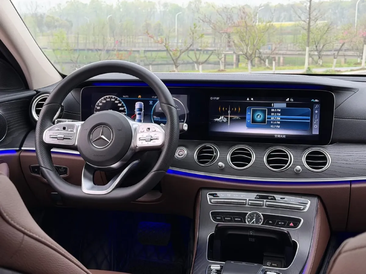 2020 Mercedes-Benz E Class 2.0T 258HP L4 9AT,autocango,china used car exporter,china ev exporter,chinese used car exporter,chinese used ev exporter